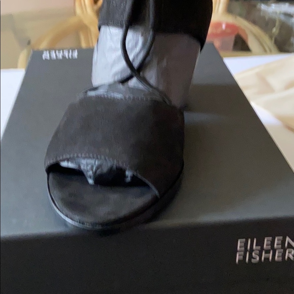 Eileen Fisher shoes - Picture 6 of 12
